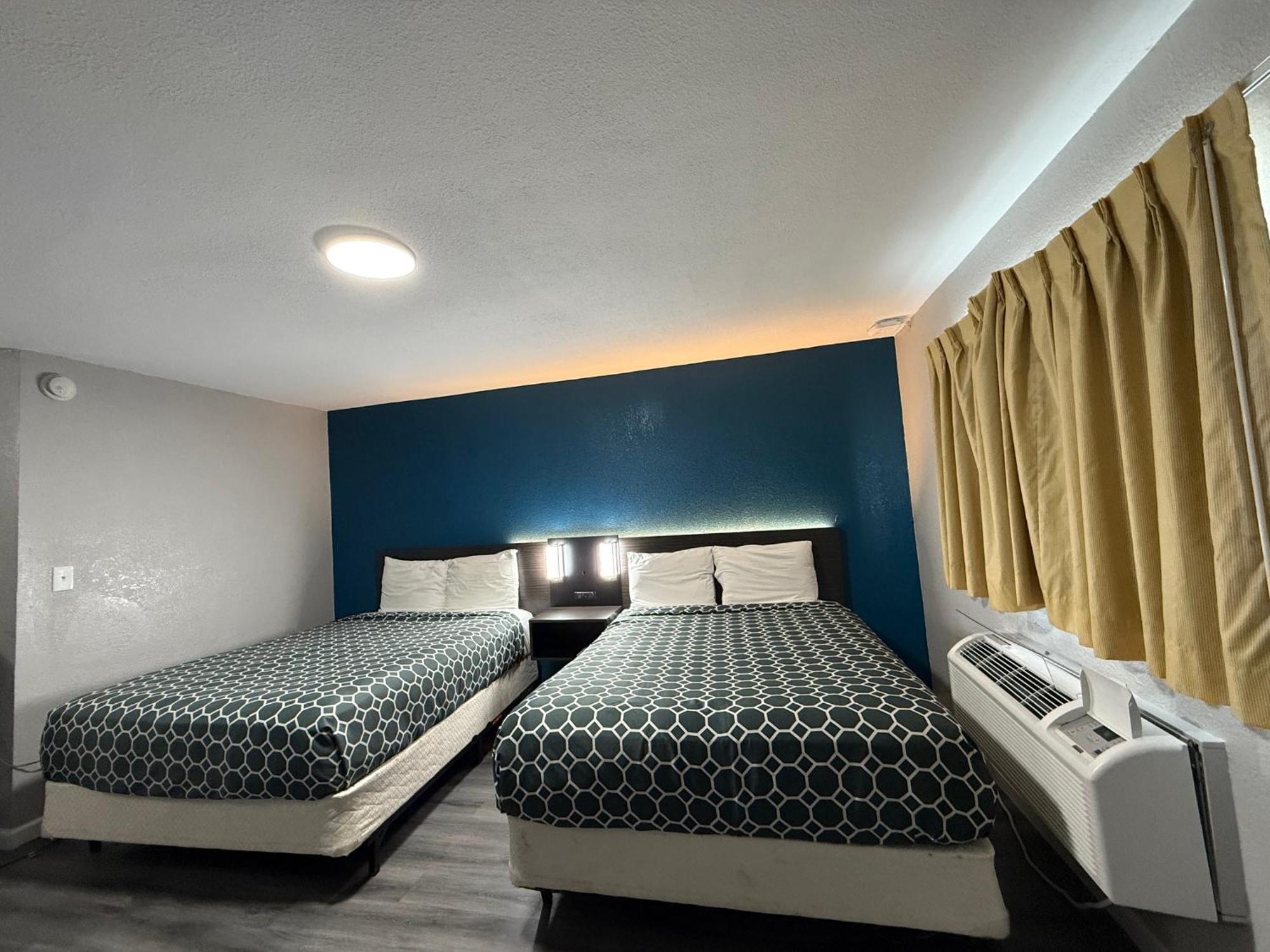 Motel American