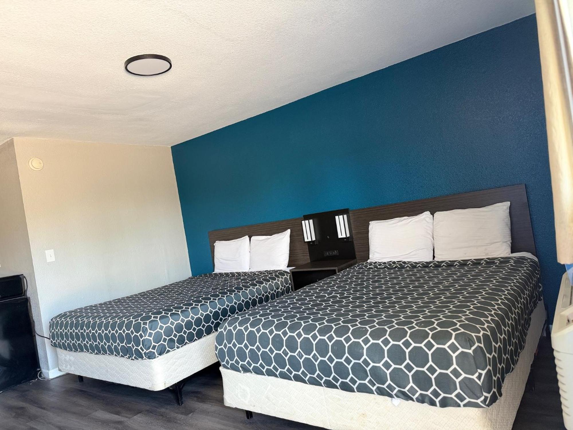 Motel American
